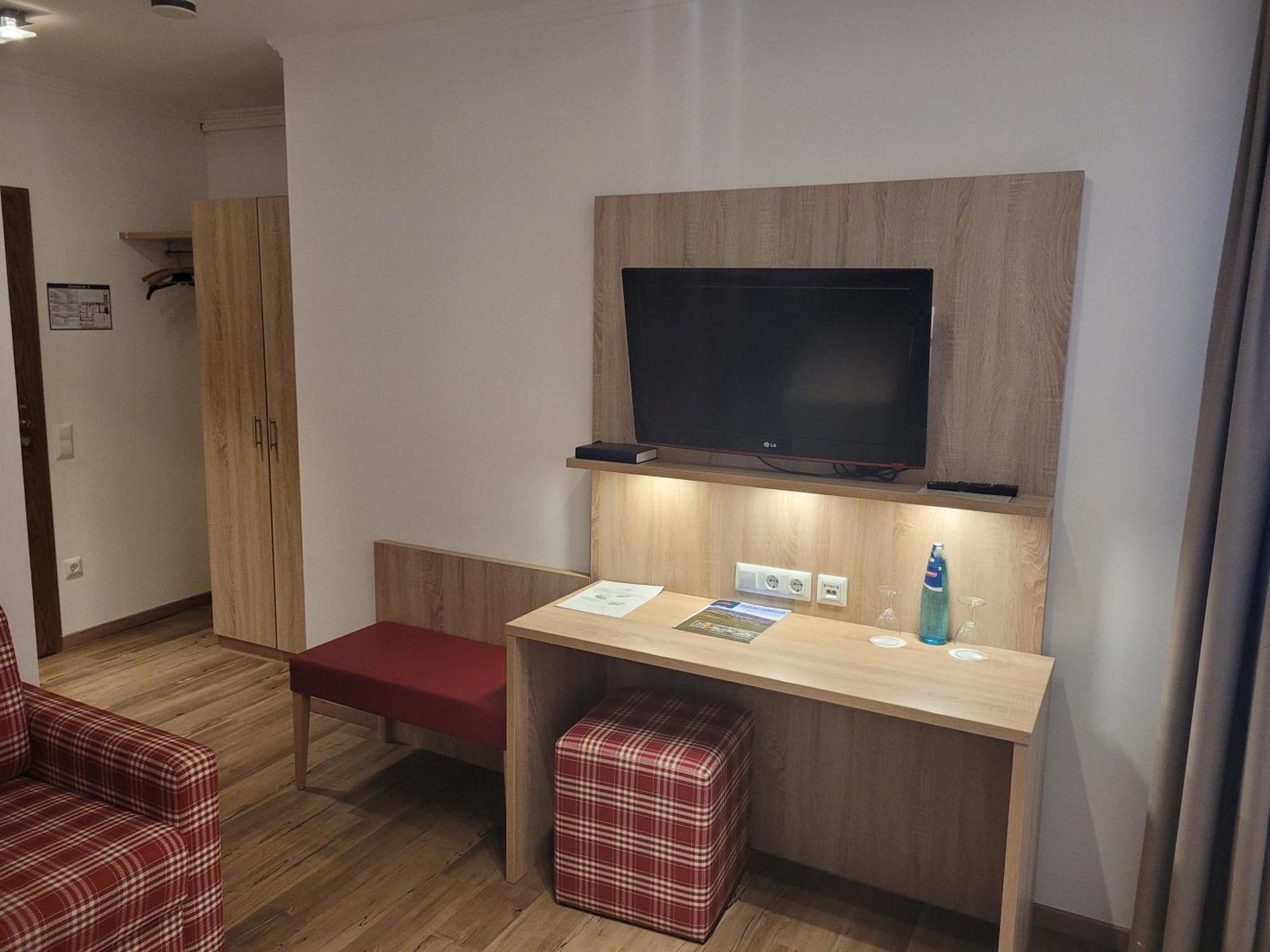 Furstenberg  Hotel Roessle מראה חיצוני תמונה