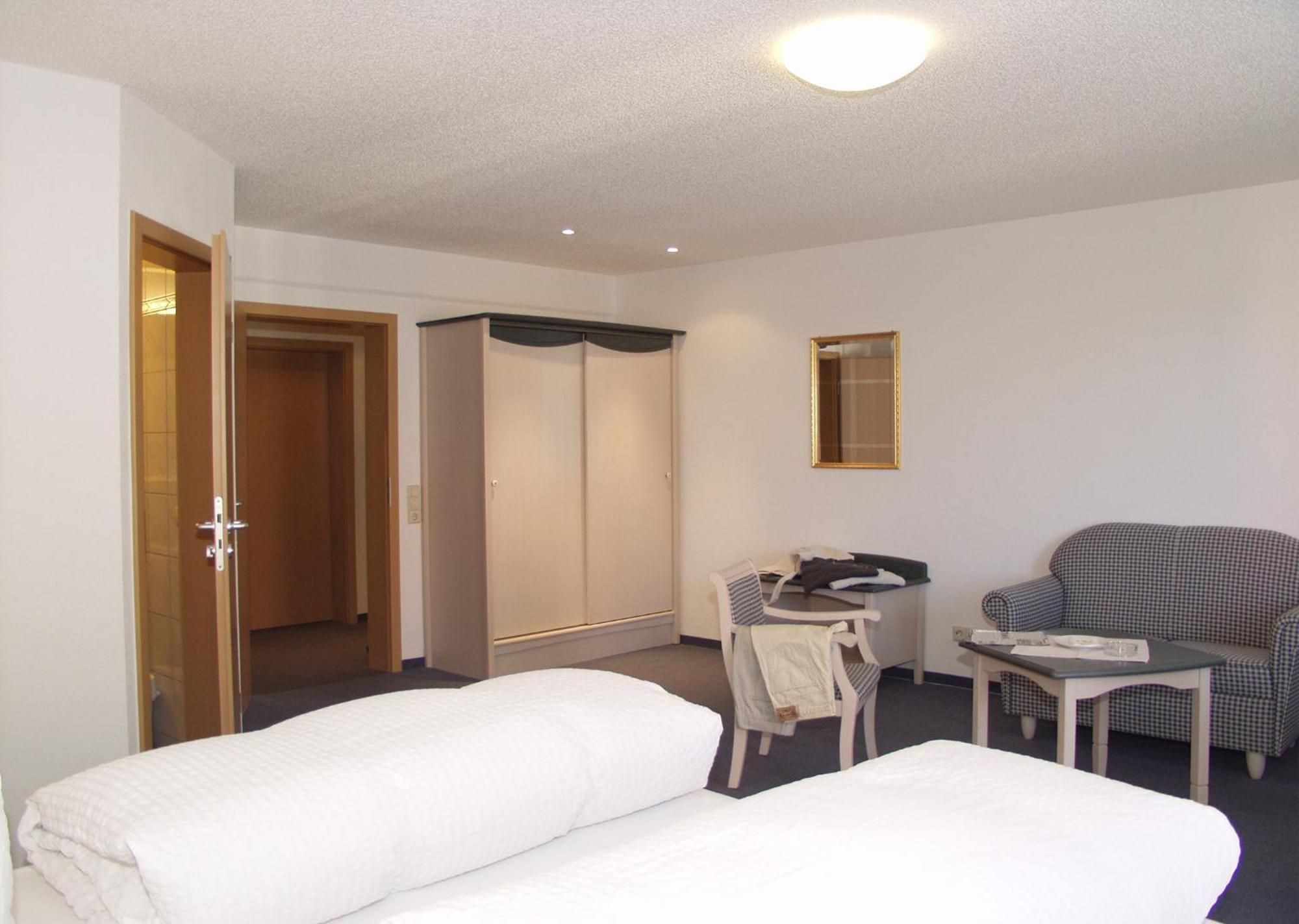 Furstenberg  Hotel Roessle מראה חיצוני תמונה