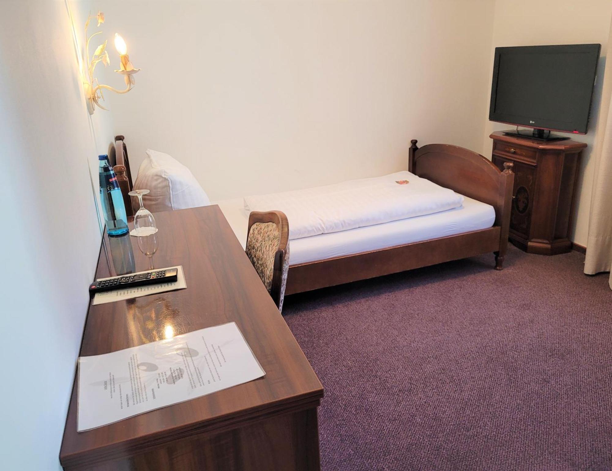 Furstenberg  Hotel Roessle מראה חיצוני תמונה