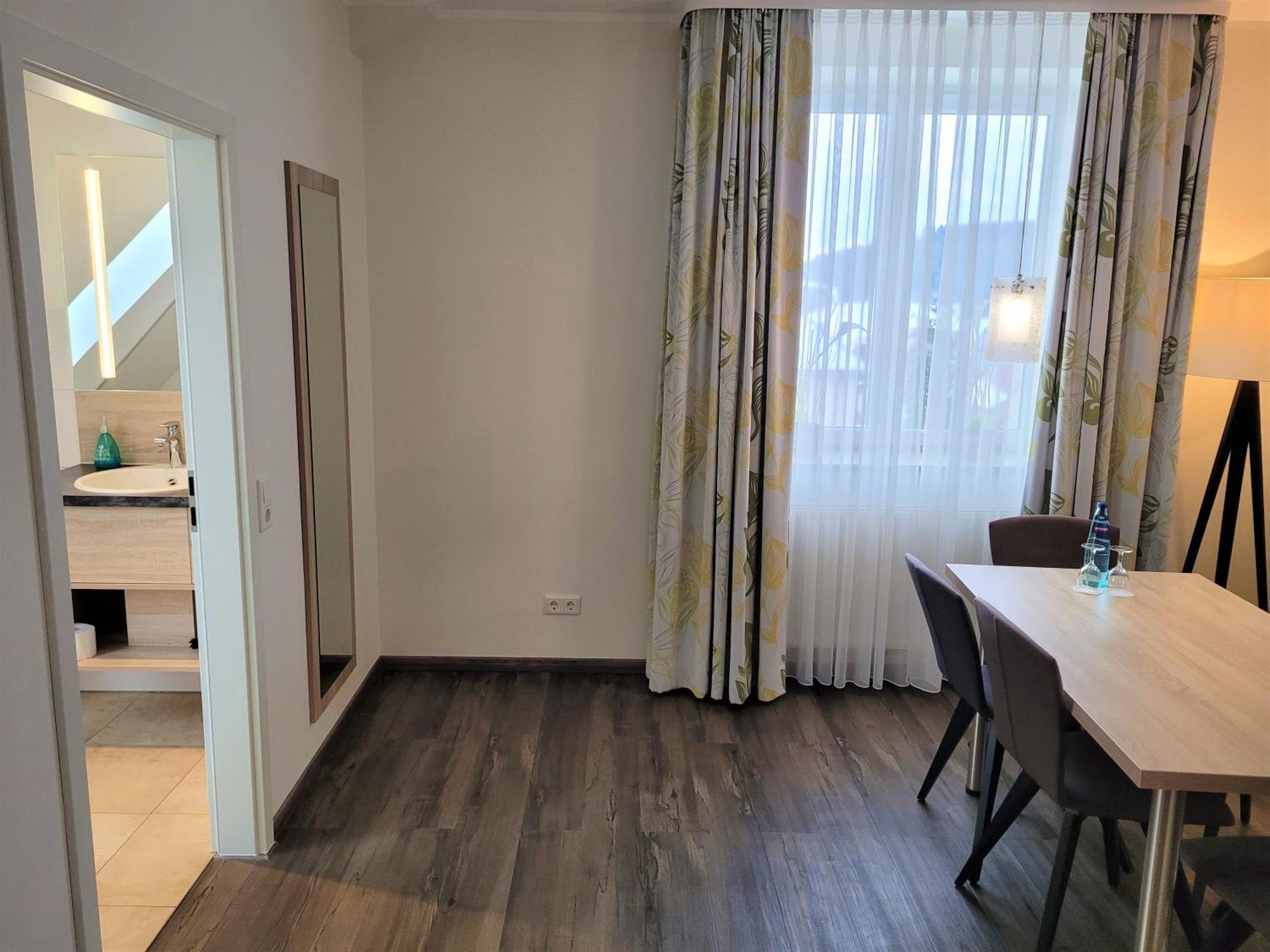 Furstenberg  Hotel Roessle מראה חיצוני תמונה