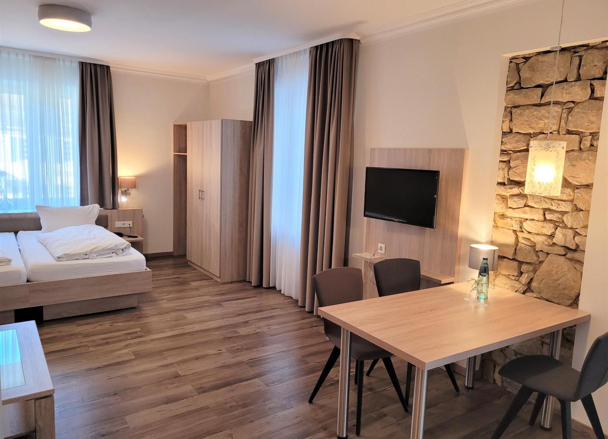 Furstenberg  Hotel Roessle מראה חיצוני תמונה